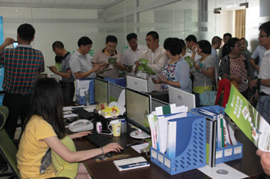 如皋考察團參觀南北花木網